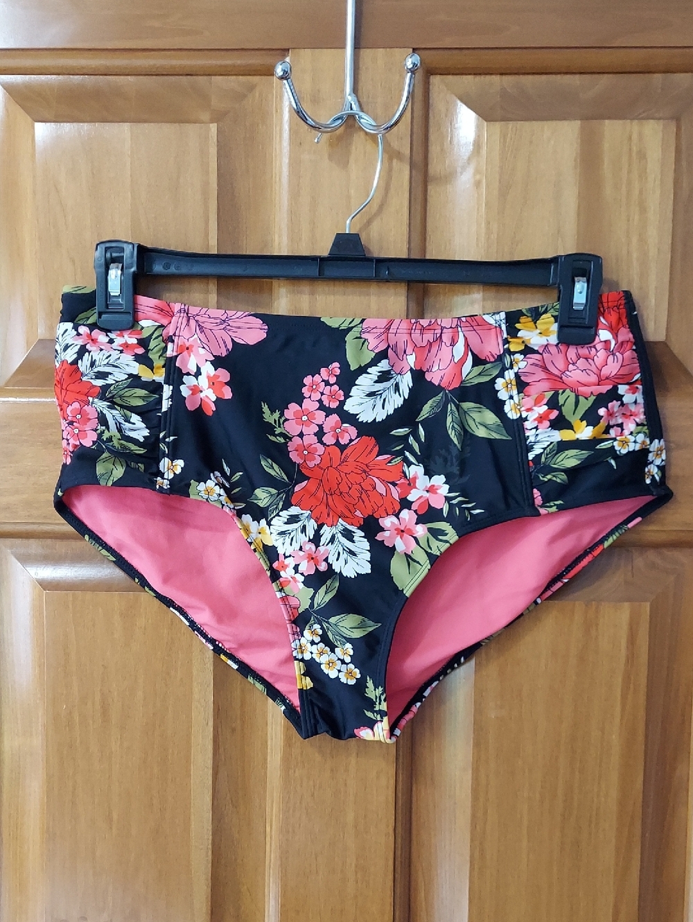 - a.n.a. A New Approach Floral High Waisted Bikini Bottoms, Size XL, Like New